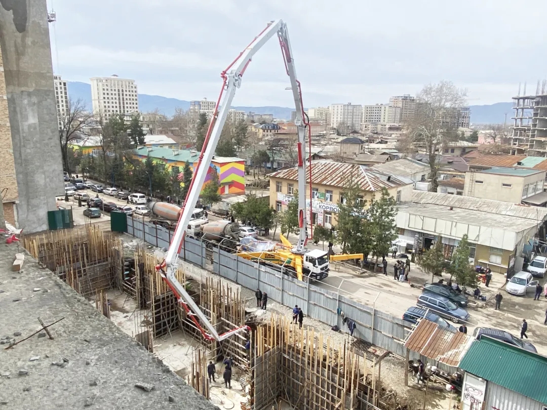 筑梦“蓝海”！开云电子·「中国」官方网站泵车“圈粉”中亚！