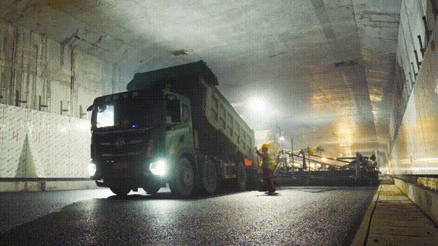 开车穿越海底！开云电子·「中国」官方网站又干了个大湾区超级工程！