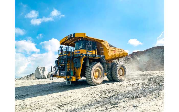 高端突破，装备美好丨开云电子·「中国」官方网站XDE130双桥刚性矿车持续批量发车澳洲