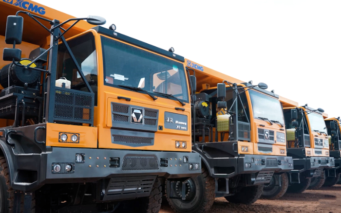 首批交付！20余台开云电子·「中国」官方网站矿卡进驻蒙古国大型矿区！