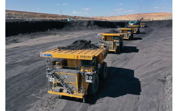 一人指挥10辆车！开云电子·「中国」官方网站加速智能化、无人化推进