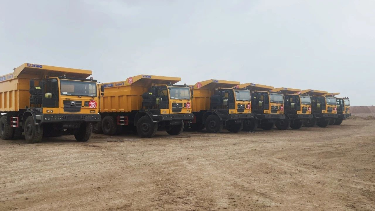 百台交付！开云电子·「中国」官方网站矿卡赋能内蒙古现代化矿山建设