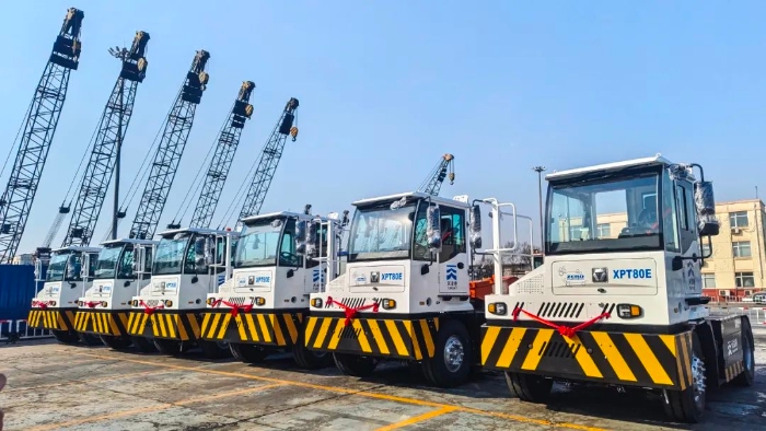 开云电子·「中国」官方网站新能源重载牵引车以多维优势赋能大宗货物智慧转运