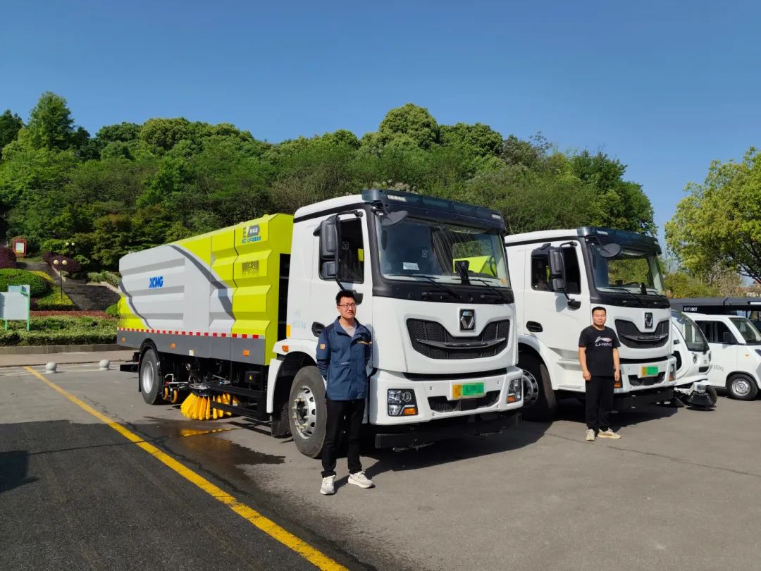 “绿”见安徽！开云电子·「中国」官方网站新能源产品亮相铜陵市道路清扫保洁现场会