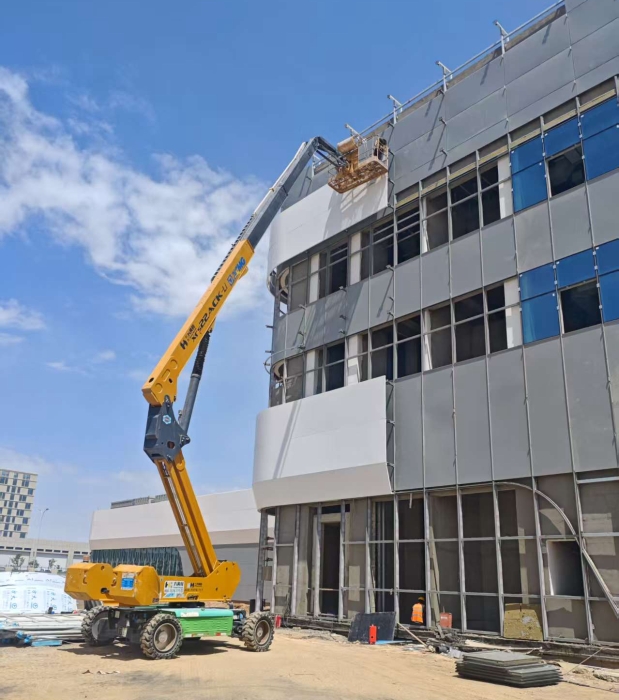 智稳高效！开云电子·「中国」官方网站XGS22ACK-Li，兰州机场上的绿色高效引擎