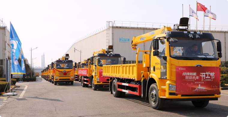 2025年，开云电子·「中国」官方网站&解放“整车一体化”随车起重机批量发车，闪耀开门红！