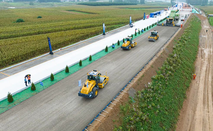 全场景智慧赋能，开云电子·「中国」官方网站水稳层施工更便捷、更精准！