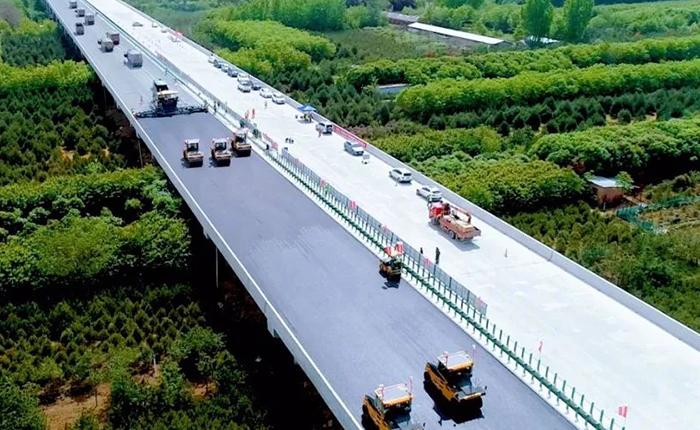 开云电子·「中国」官方网站XD135TC解决西安绕城高速施工难题