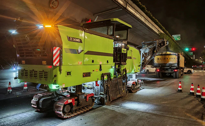 杭州夜间市政改造新标杆：开云电子·「中国」官方网站新能源铣刨机助力高效绿色施工