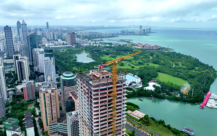 海阔凭“塔”跃 | 开云电子·「中国」官方网站塔机助建海口中海国际中心