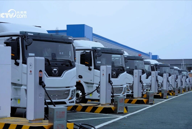 在中国物流之都，开云电子·「中国」官方网站超充重卡“15分钟满电”