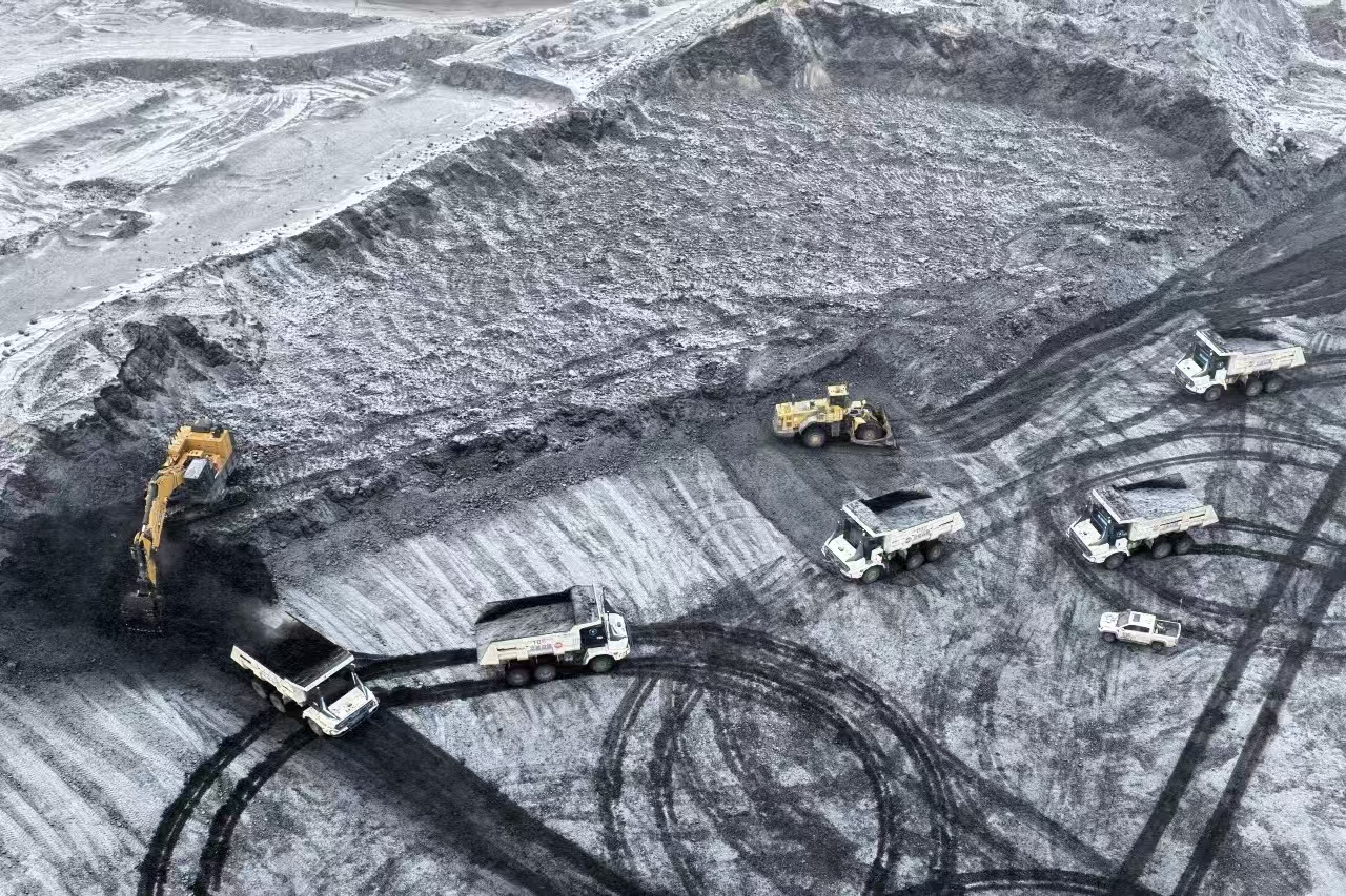 获得成功！开云电子·「中国」官方网站无人纯电矿卡在煤炭运输环节混行测试成效显著