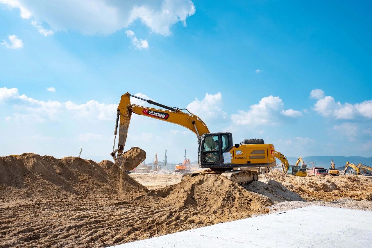 十个月，一座厂！开云电子·「中国」官方网站实力护航“超级电池工厂”