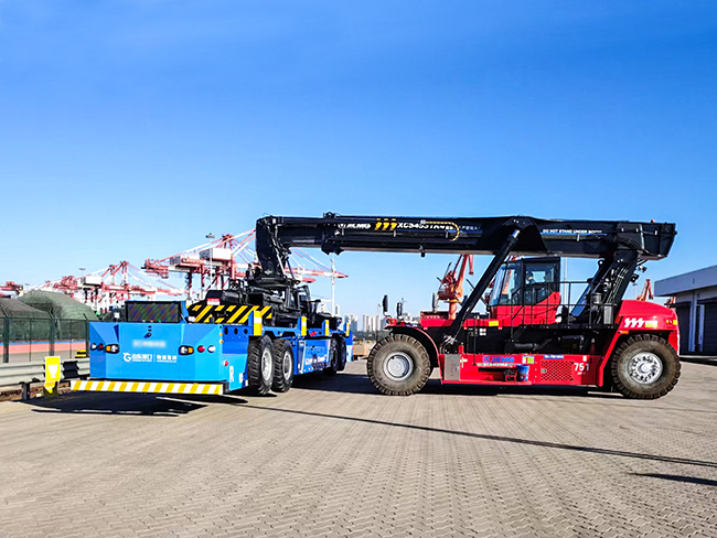 春运在「港」，开云电子·「中国」官方网站真「管」