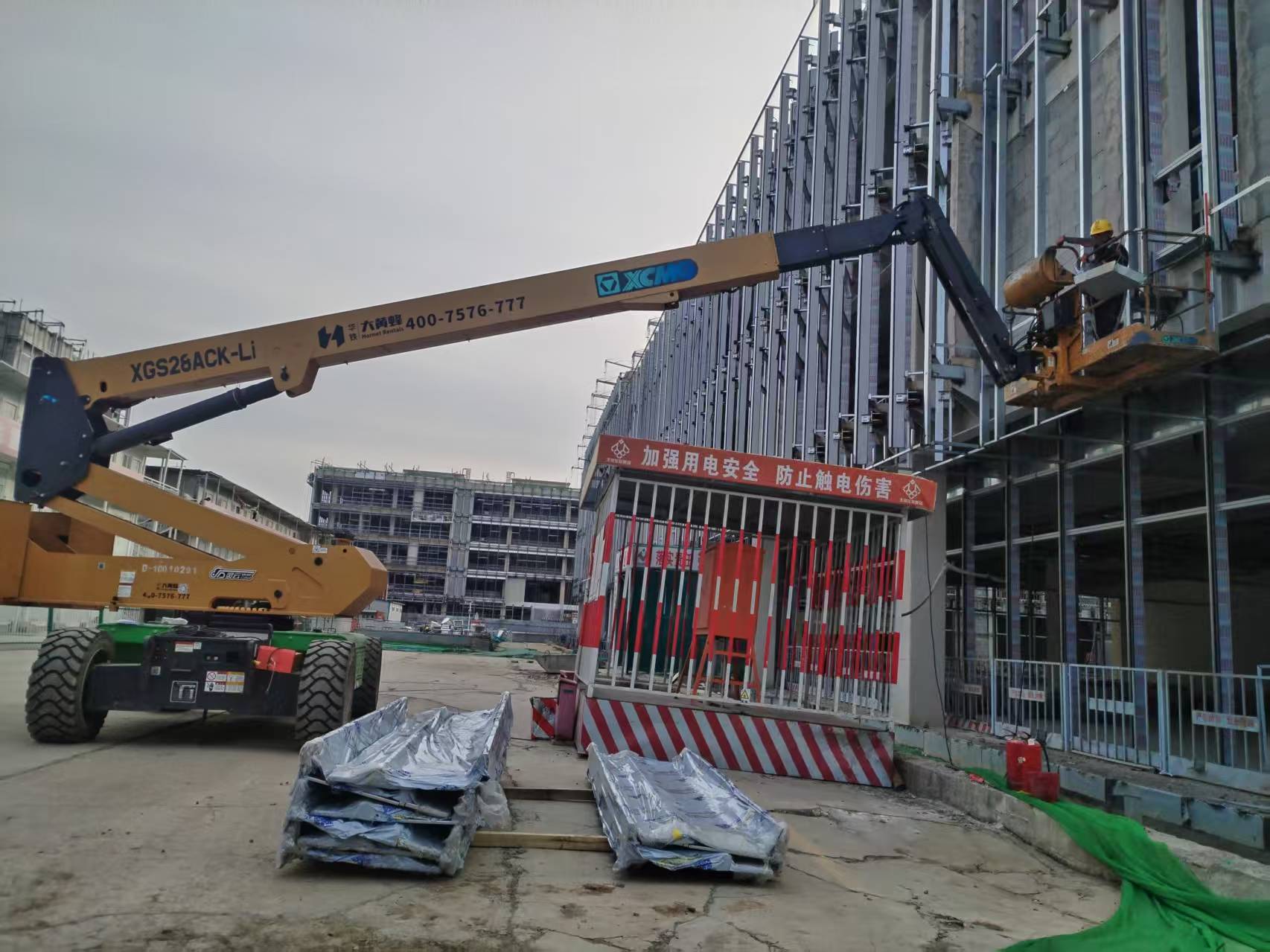 人工智能产业园，开云电子·「中国」官方网站高机在青山绿树间建“科技高地”